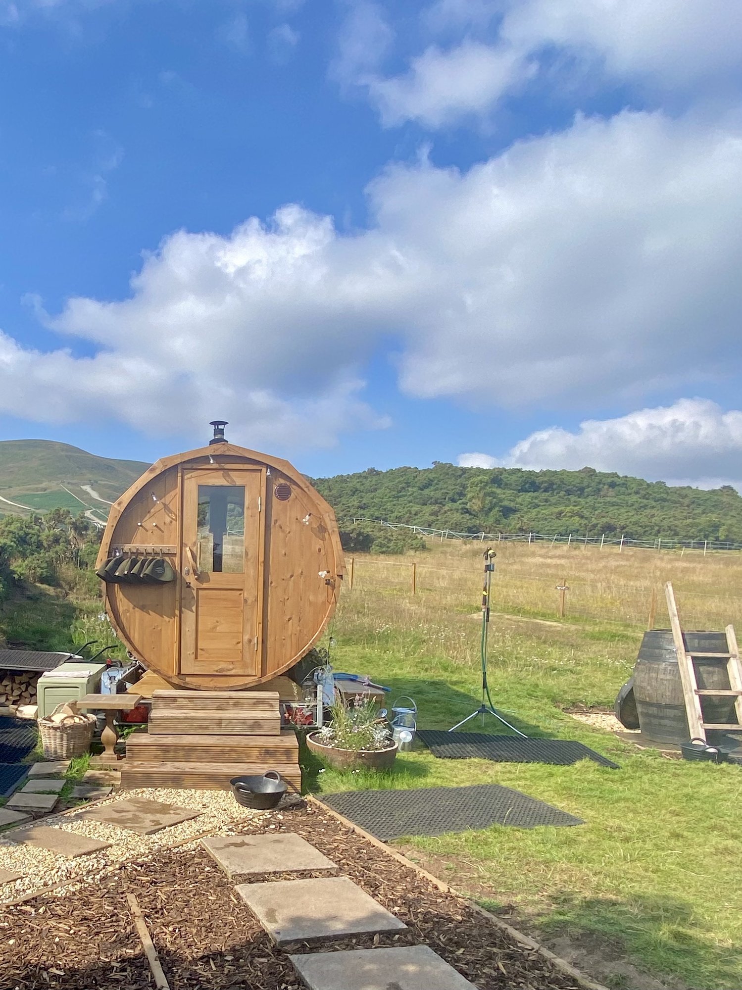 Pentland View Outdoor Sauna Edinburgh exterior with the Pentland Hills behind